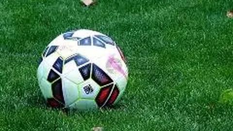 姚晨接受张伟丽挑战，直言技不如人，网友热议如潮